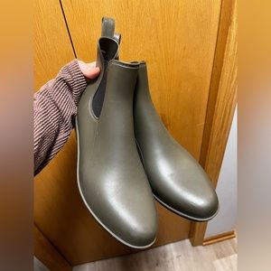 Women’s boots